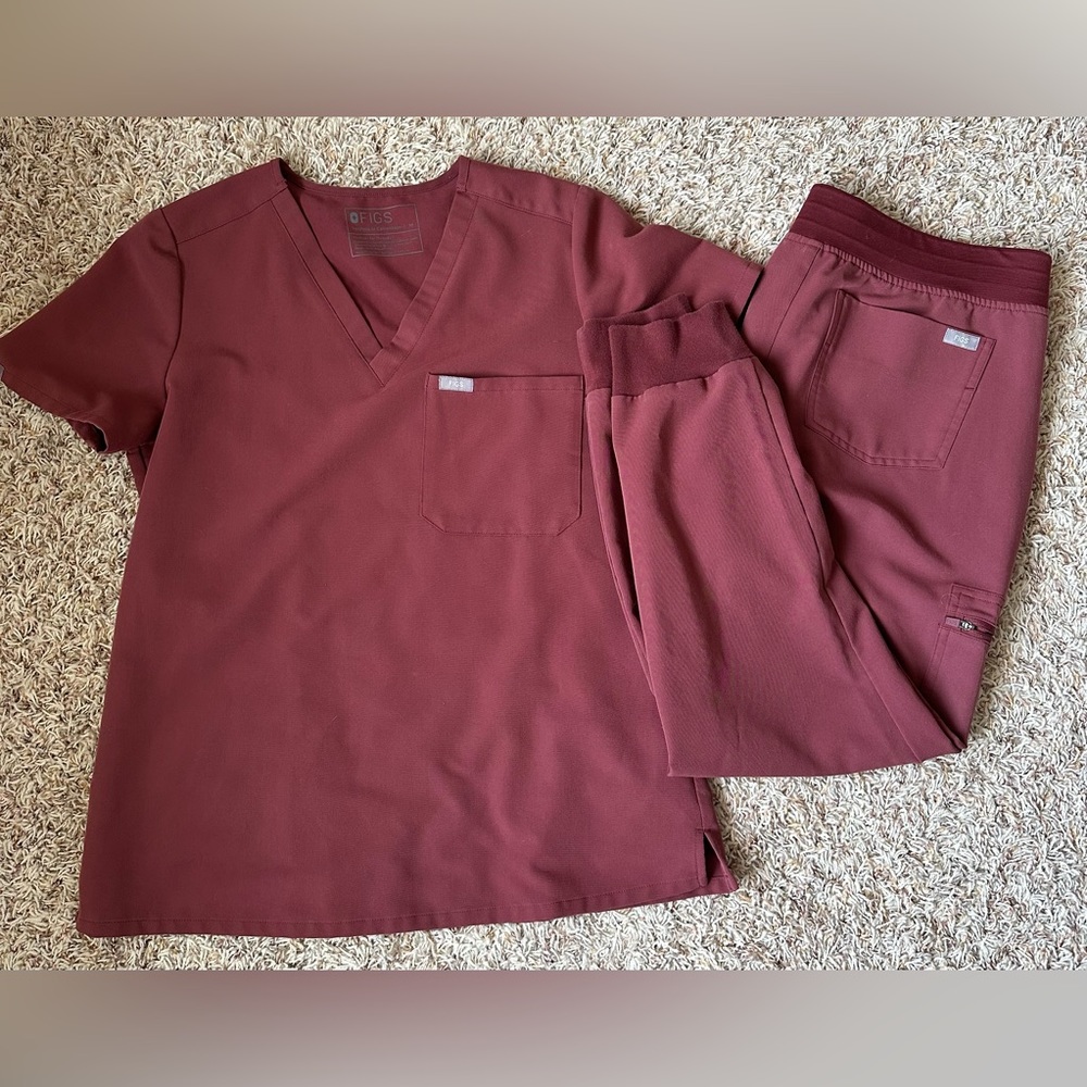 Figs Dark Cherry Caterina Zamora set M and M/P